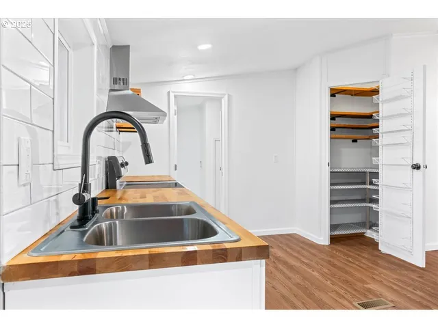 $135,000 | 5050 Southeast Columbus Street, Unit 70, Albany, OR 97322