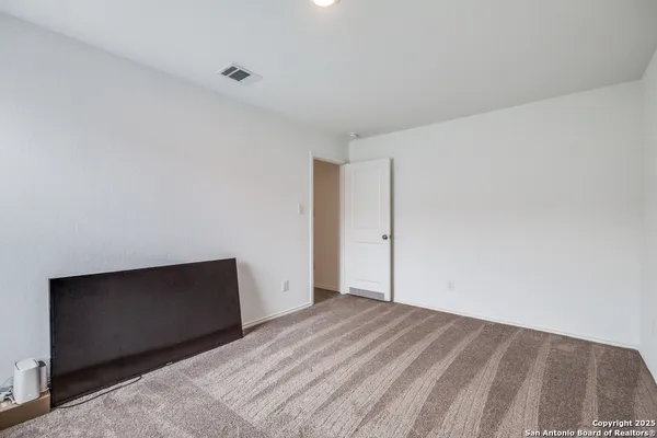 $1,795 | 5223 Hornbeck Heights, Converse, TX 78109
