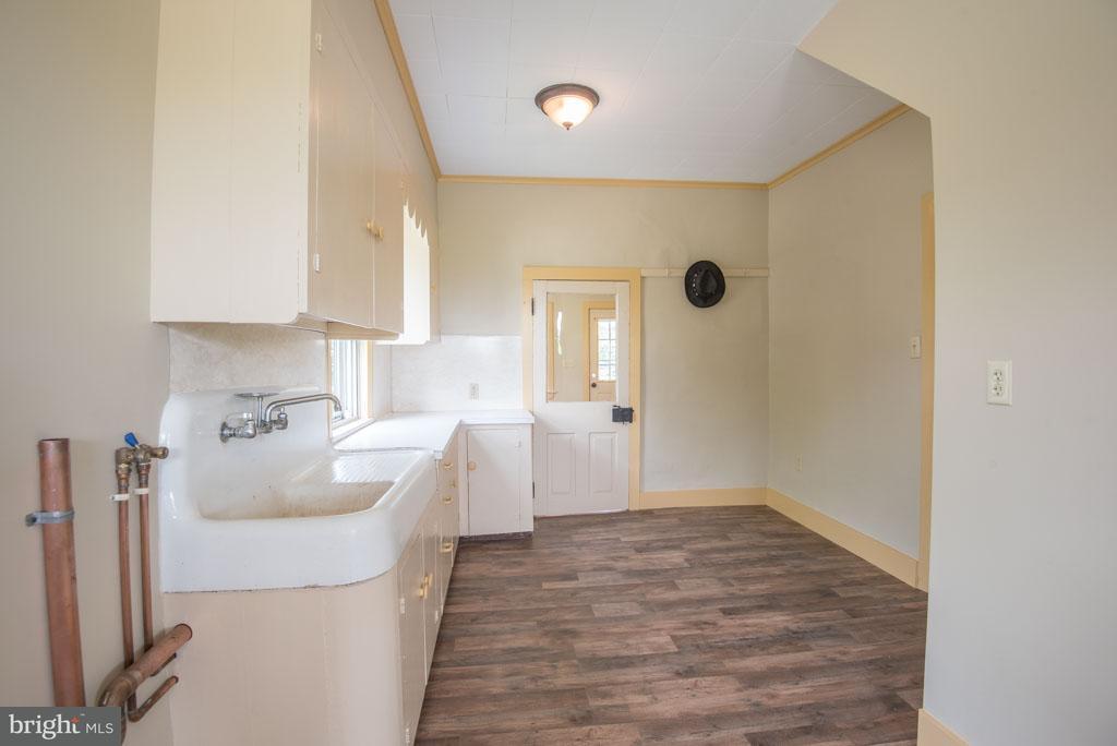 323 Camargo Road Quarryville, PA 17566 - Photo 30 of 40 Gallery Image 30