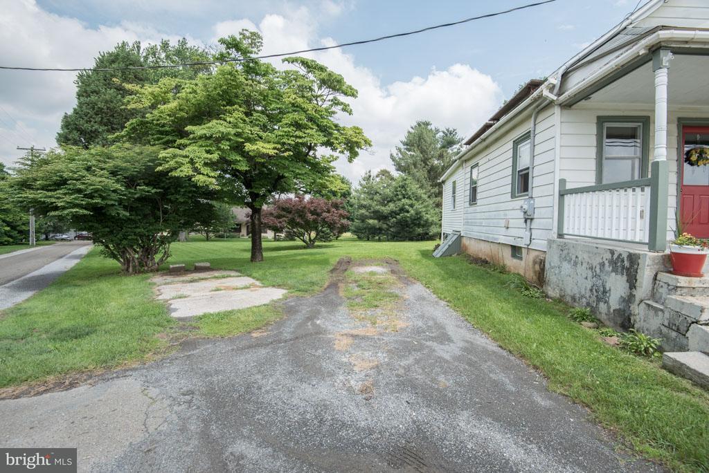 323 Camargo Road Quarryville, PA 17566 - Photo 34 of 40 Gallery Image 34