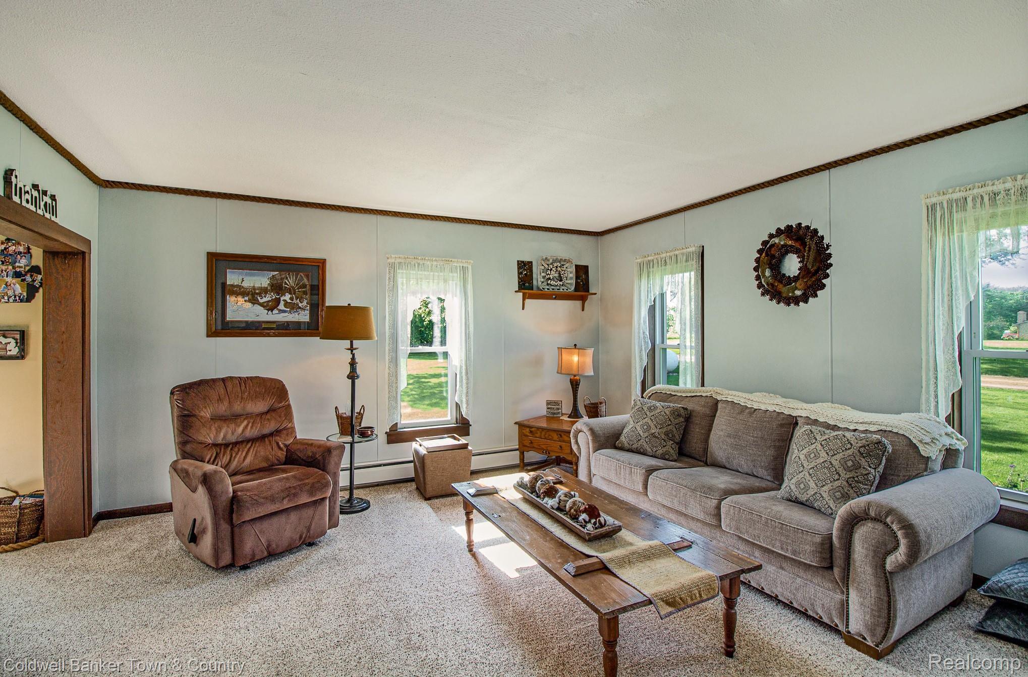 6457 Layton Road Fowlerville, MI 48836 - Photo 12 of 36 IMG_1763-Edit.JPG