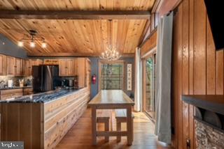 116 Palmer Road Basye, VA 22810 - Photo 5 of 28 Eating area with new chandelier