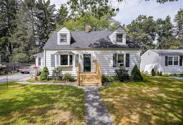 $279,000 | 54 Bernard Street, Springfield, MA 01109