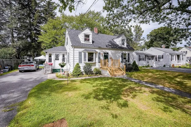 $279,000 | 54 Bernard Street, Springfield, MA 01109