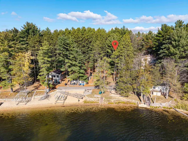 $299,000 | W5613 Aspen Road, Wild Rose, WI 54984