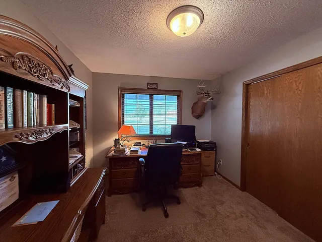 $419,500 | 1402 William Avenue, Montevideo, MN 56265