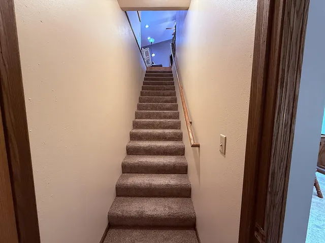 $419,500 | 1402 William Avenue, Montevideo, MN 56265