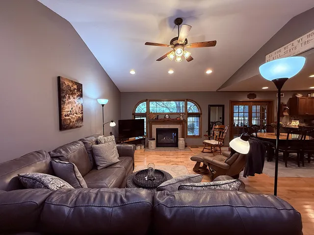 $419,500 | 1402 William Avenue, Montevideo, MN 56265