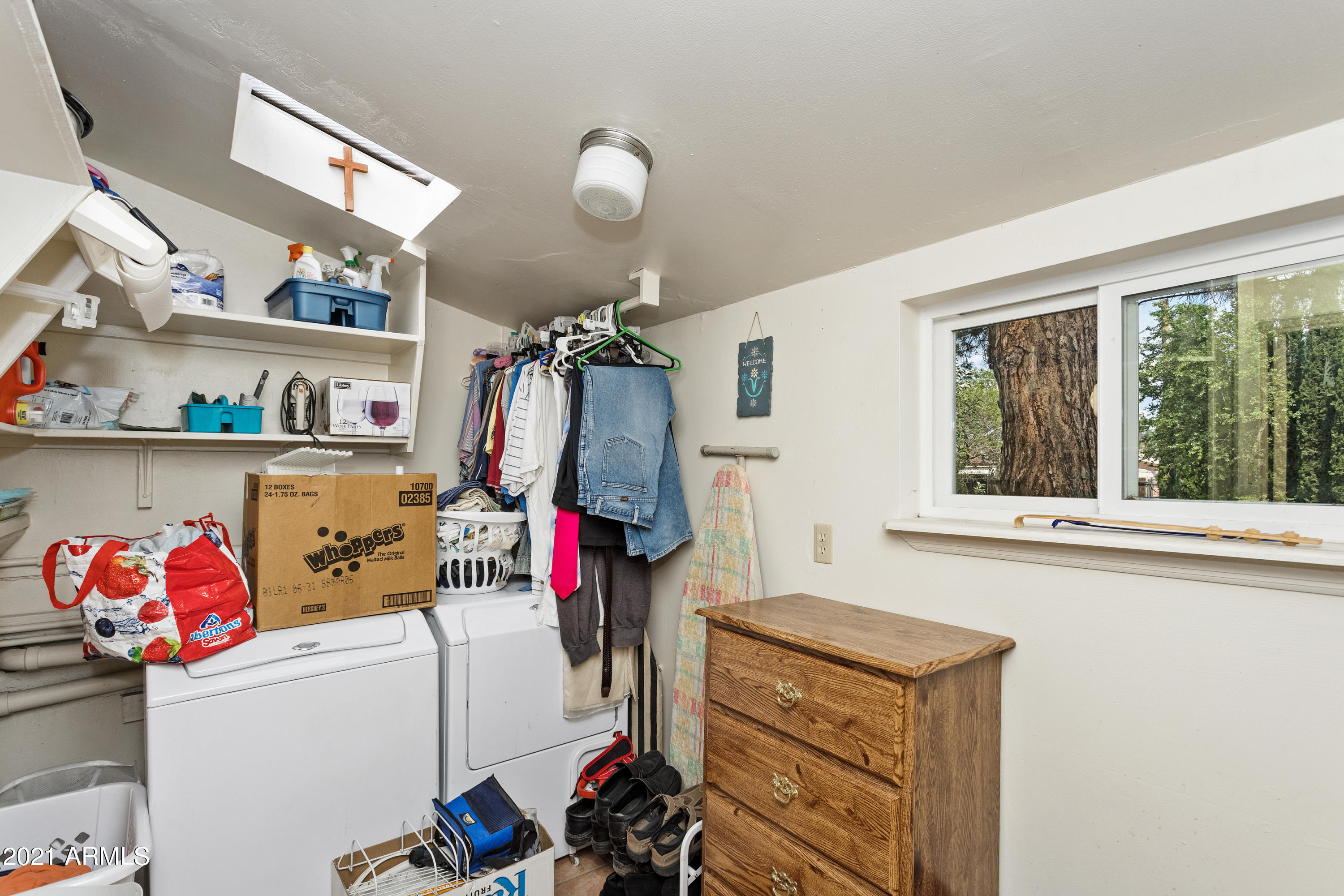 3327 North Tani Road Prescott Valley, AZ 86314 - Photo 20 of 26 021_Laundry Room