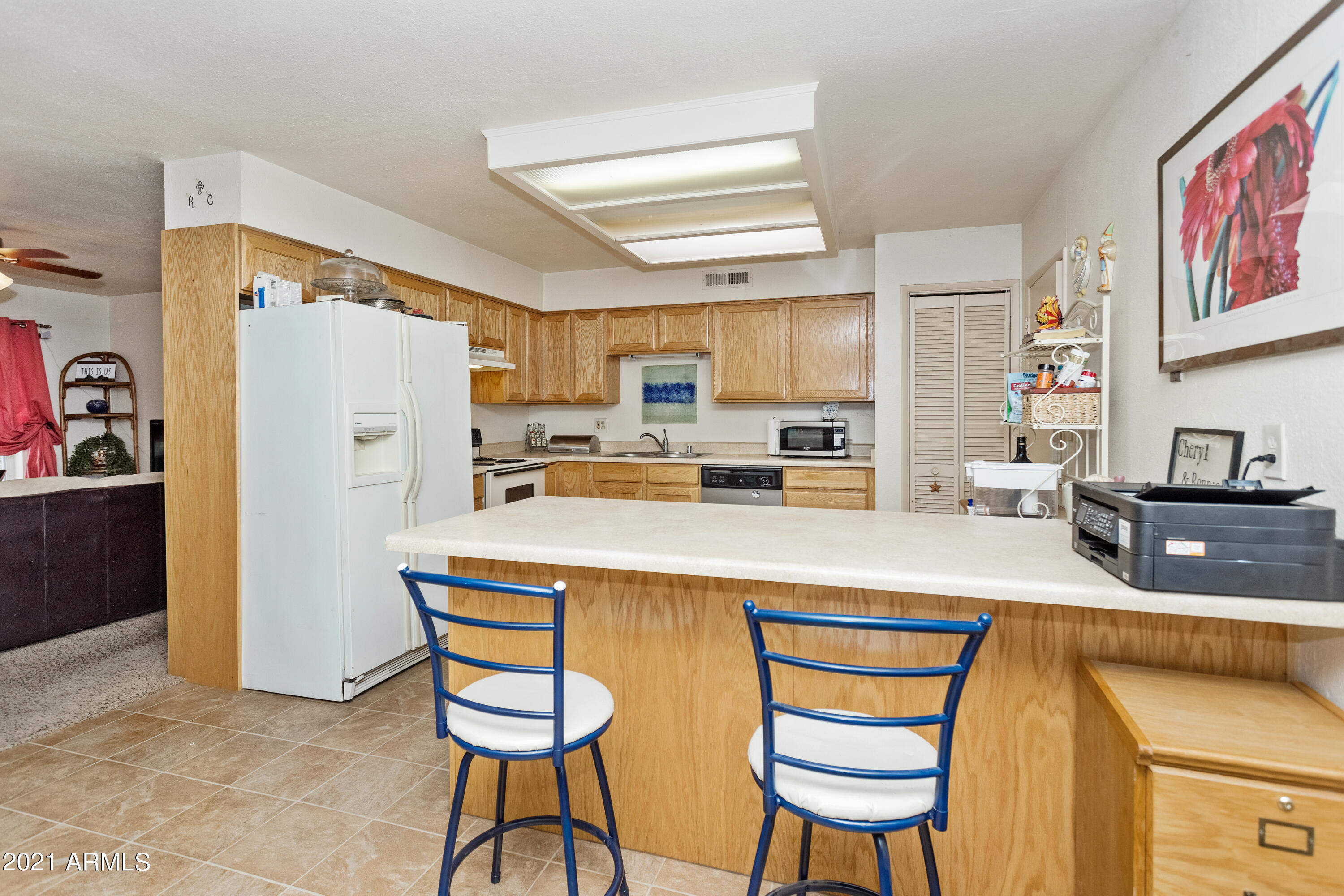 3327 North Tani Road Prescott Valley, AZ 86314 - Photo 9 of 26 011_Kitchen