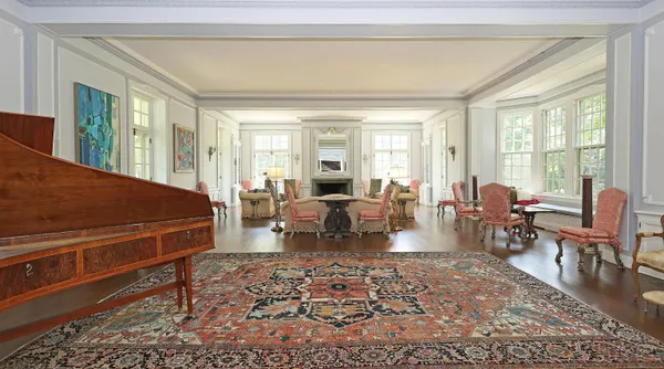 $3,895,000 | 27 Country Club Road, Ridgefield, CT 06877