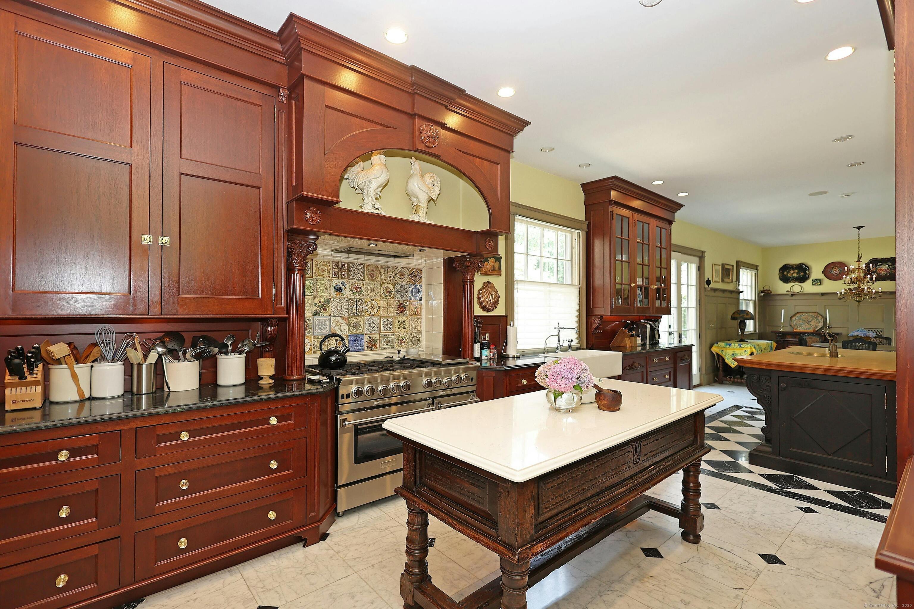 27 Country Club Road Ridgefield, CT 06877 - Photo 23 of 40 a living room with furniture