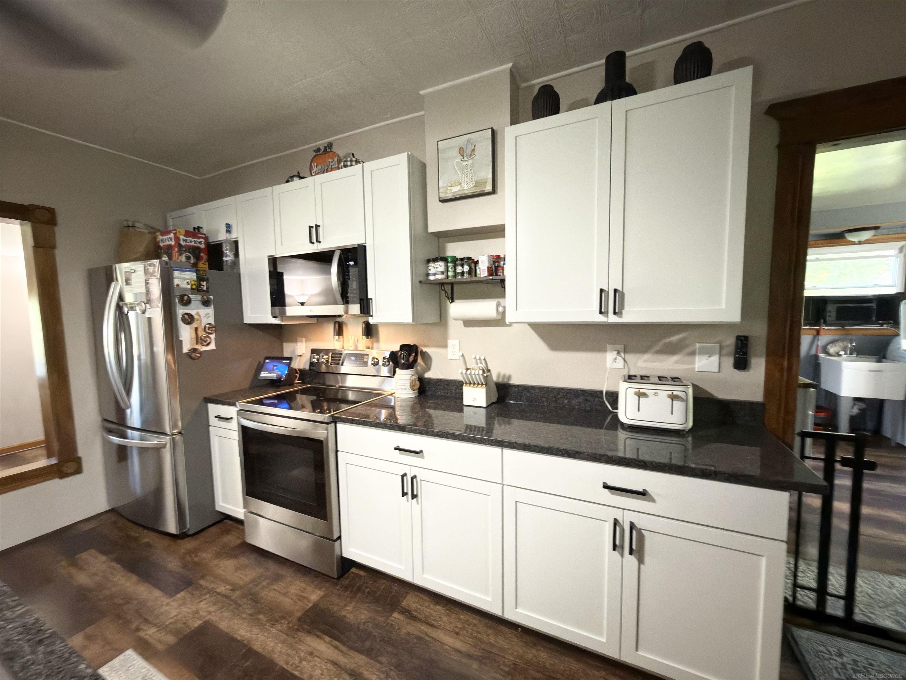 1451 North Loree Road Carsonville, MI 48419 - Photo 4 of 36