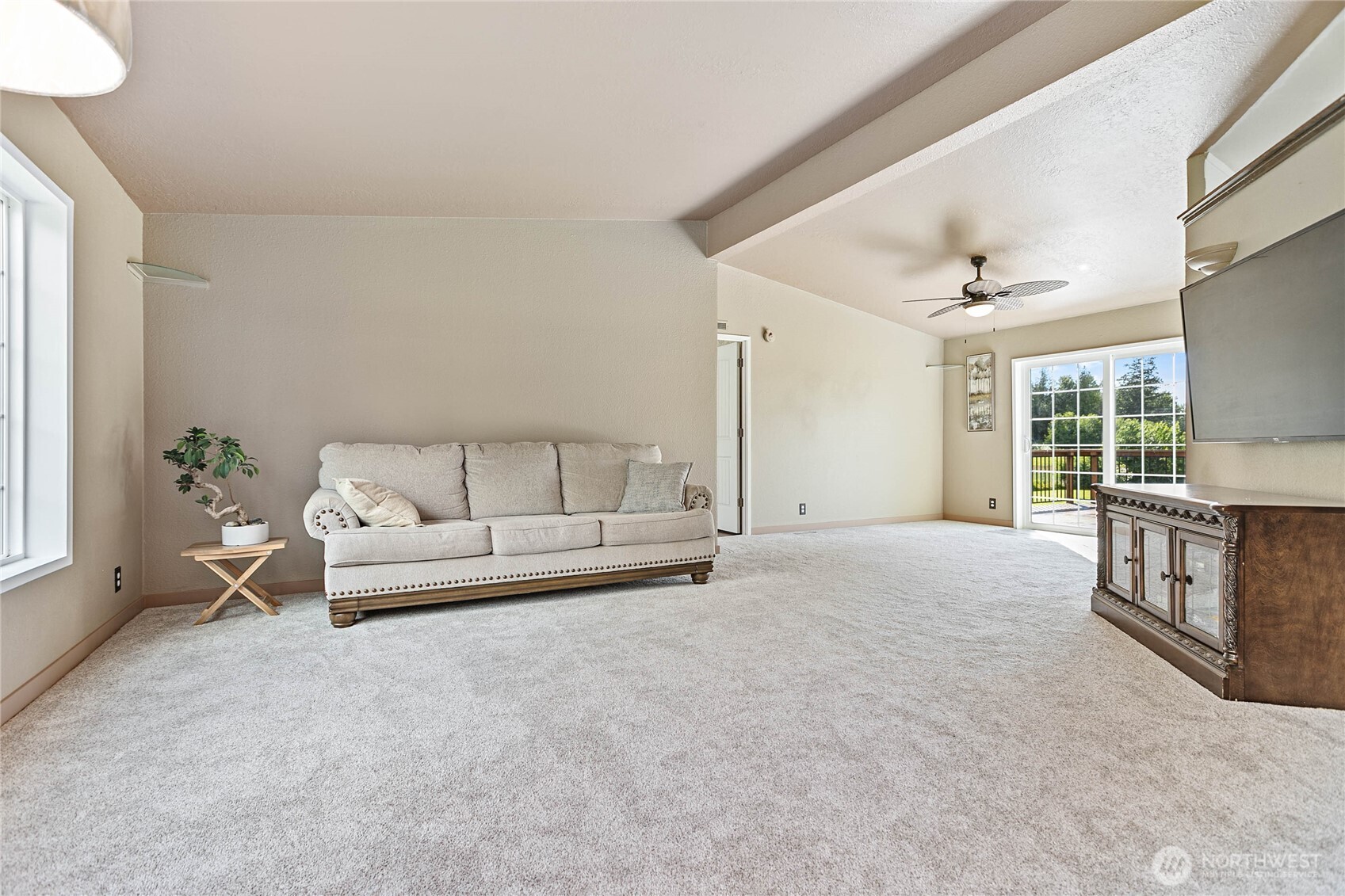 5375 Starry Road Bellingham, WA 98226 - Photo 6 of 40