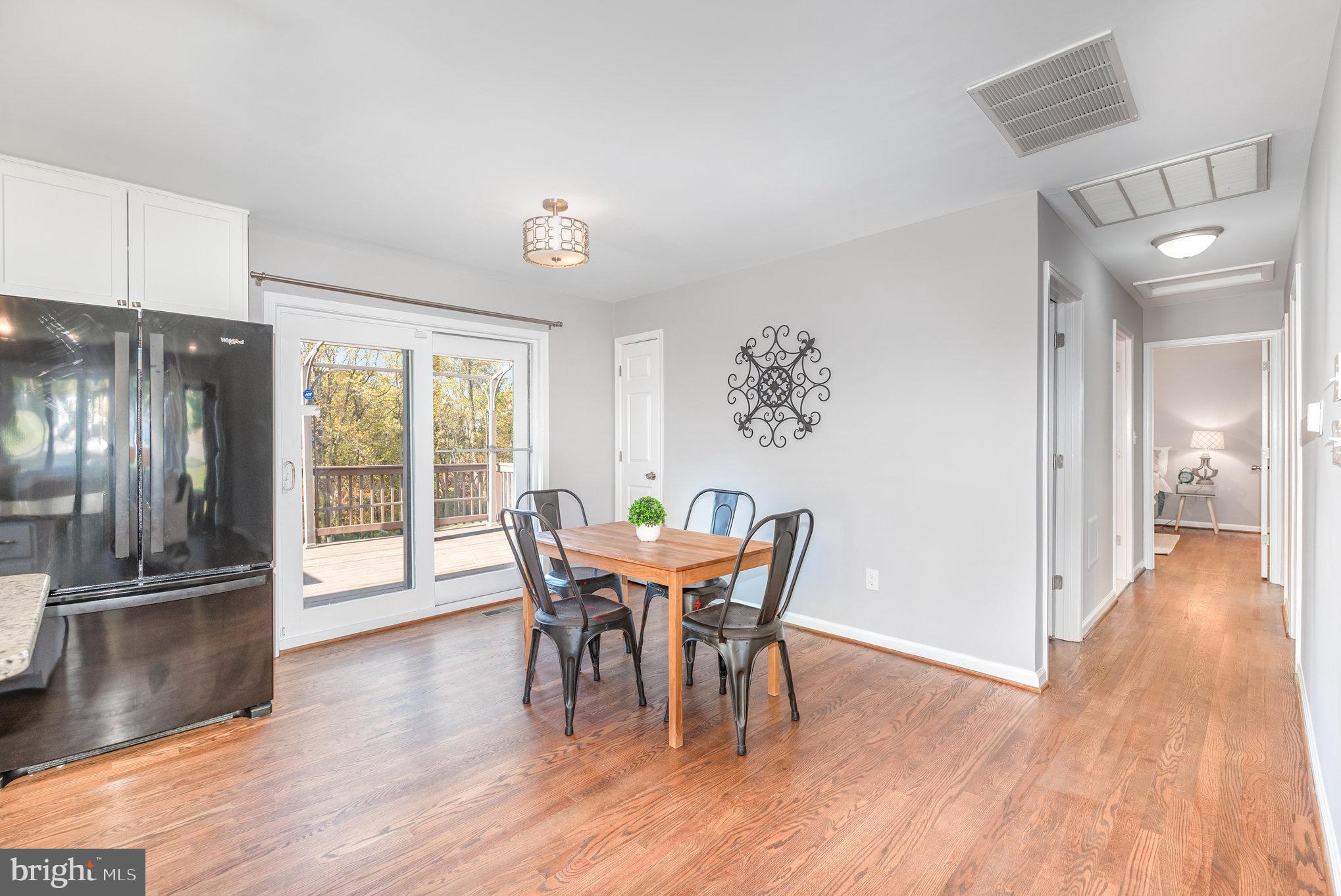 2510 Roy Terrace Fallston, MD 21047 - Photo 6 of 31