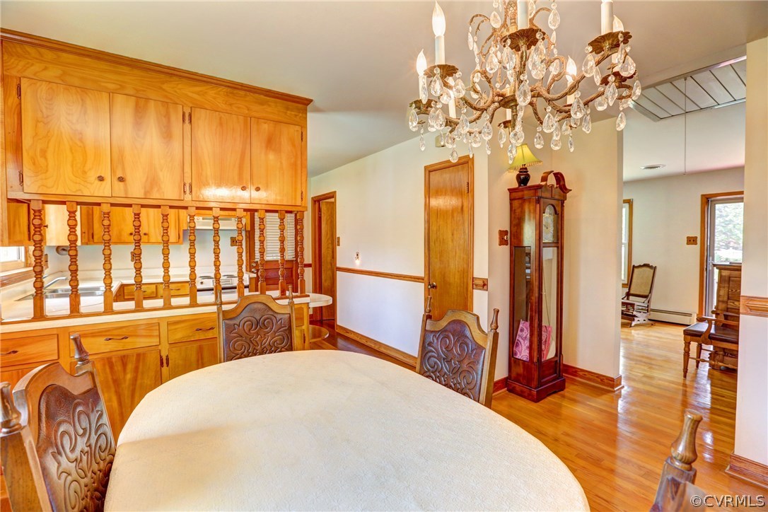 11271 Rocky Ridge Road Glen Allen, VA 23059 - Photo 8 of 46 Gallery Image 8