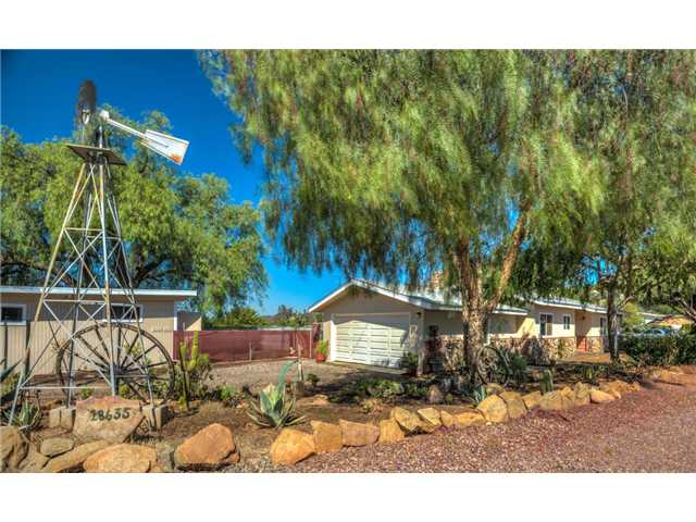 28635 Canyon Road Valley Center, CA 92082 - Photo 1 of 23