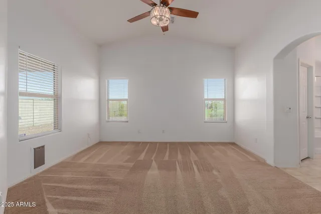 a view of empty room with window