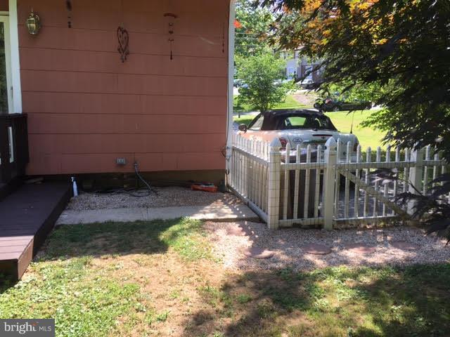 28 South Ritters Lane Owings Mills, MD 21117 - Photo 23 of 30 a view of a backyard with pathway