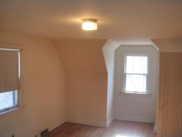 140 Inkster Avenue Kalamazoo, MI 49001 - Photo 6 of 7 Additional Photo