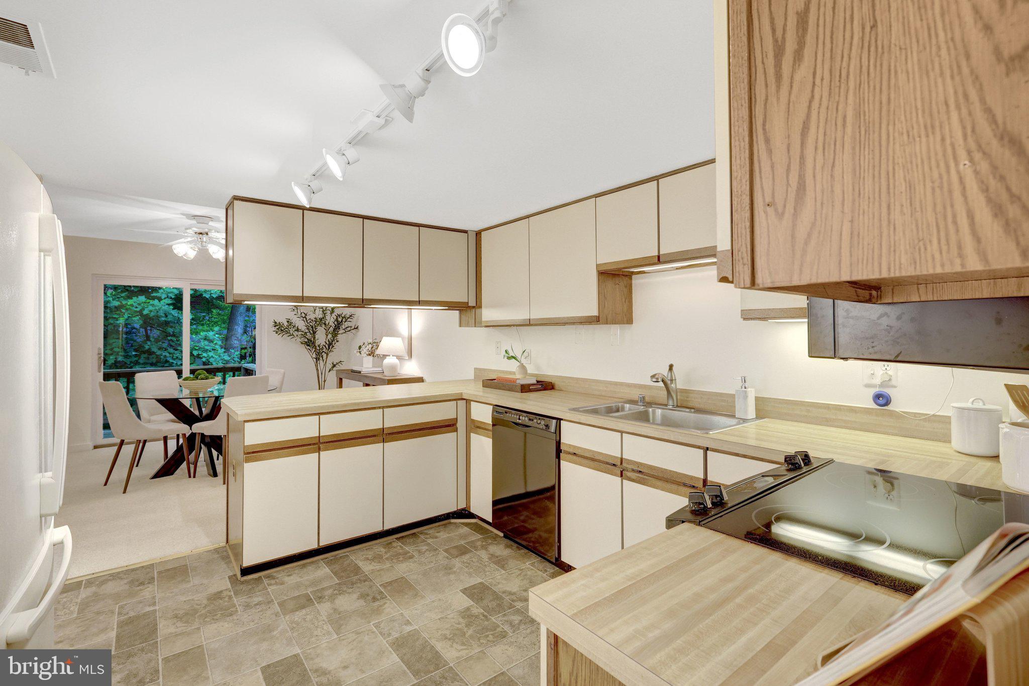 2225 Cedar Cove Court Reston, VA 20191 - Photo 14 of 59
