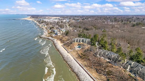 $625,000 | 1501 West Water Street, Unit 61, New Buffalo, MI 49117