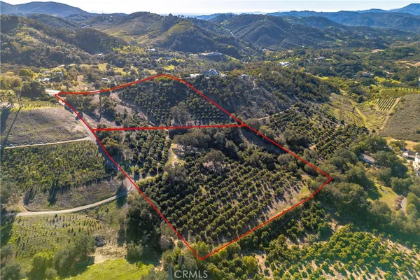 $369,000 | 14 Via Vaquero Road, Temecula, CA 92590