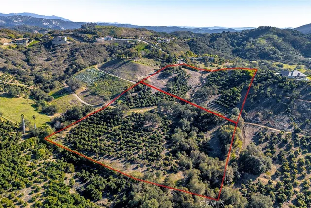 $369,000 | 14 Via Vaquero Road, Temecula, CA 92590