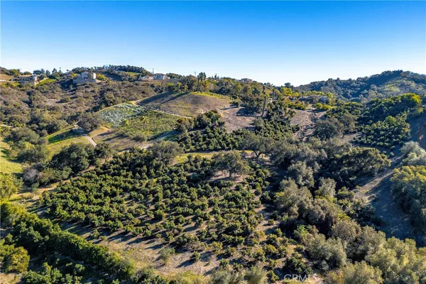 $369,000 | 14 Via Vaquero Road, Temecula, CA 92590