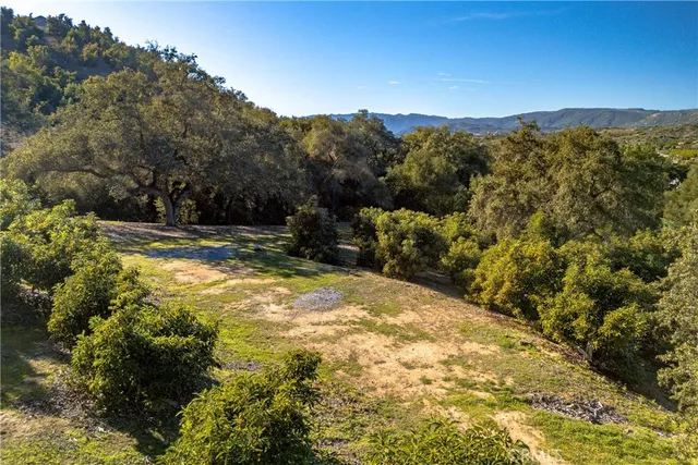 $369,000 | 14 Via Vaquero Road, Temecula, CA 92590