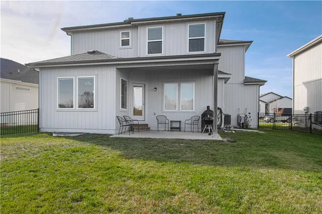 $495,000 | 17761 Houston Street, Gardner, KS 66030