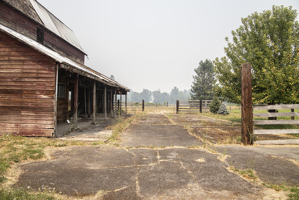 5340 Jerome Prairie Road Grants Pass, OR 97527 - Photo 25 of 26 84B8275B-5649-4E43-82ED-CAB31588858A