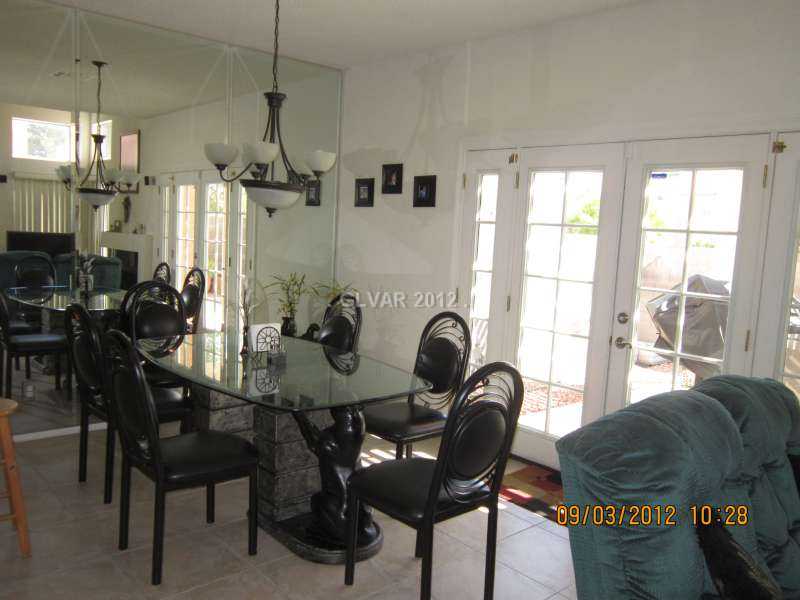 532 Sutters Mill Road Henderson, NV 89014 - Photo 4 of 15 Dining Room.