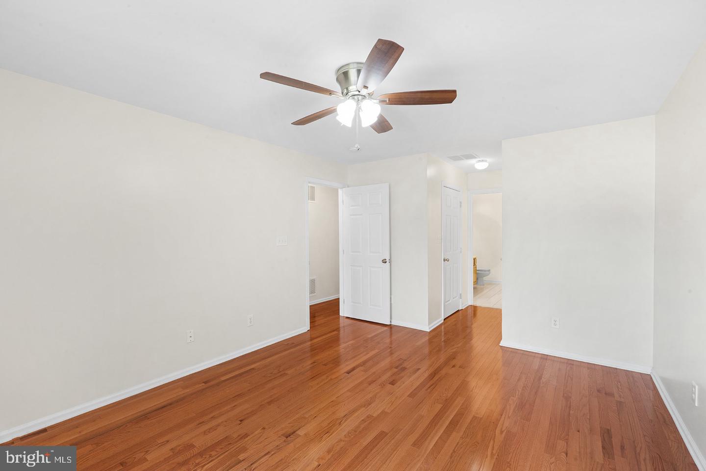 99 Warwick Road Princeton Junction, NJ 08550 - Photo 24 of 45 Bright and airy living space awaits!