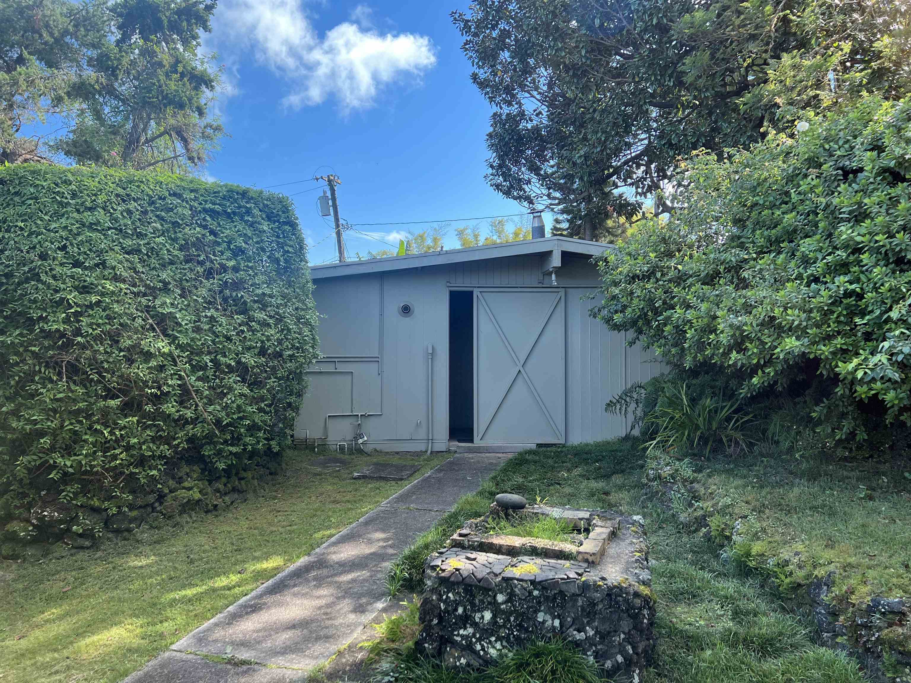 1222 Middle Road Kula, HI 96790 - Photo 4 of 6 Ohana Exterior