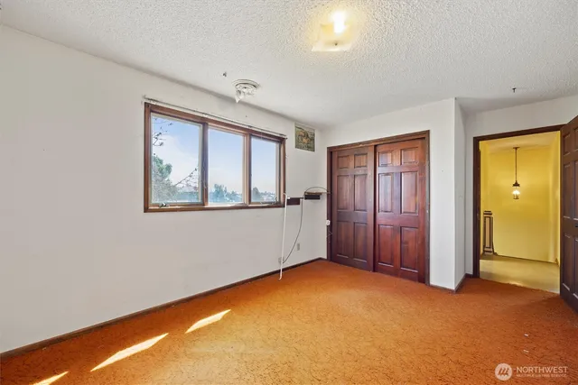 an empty room with a window