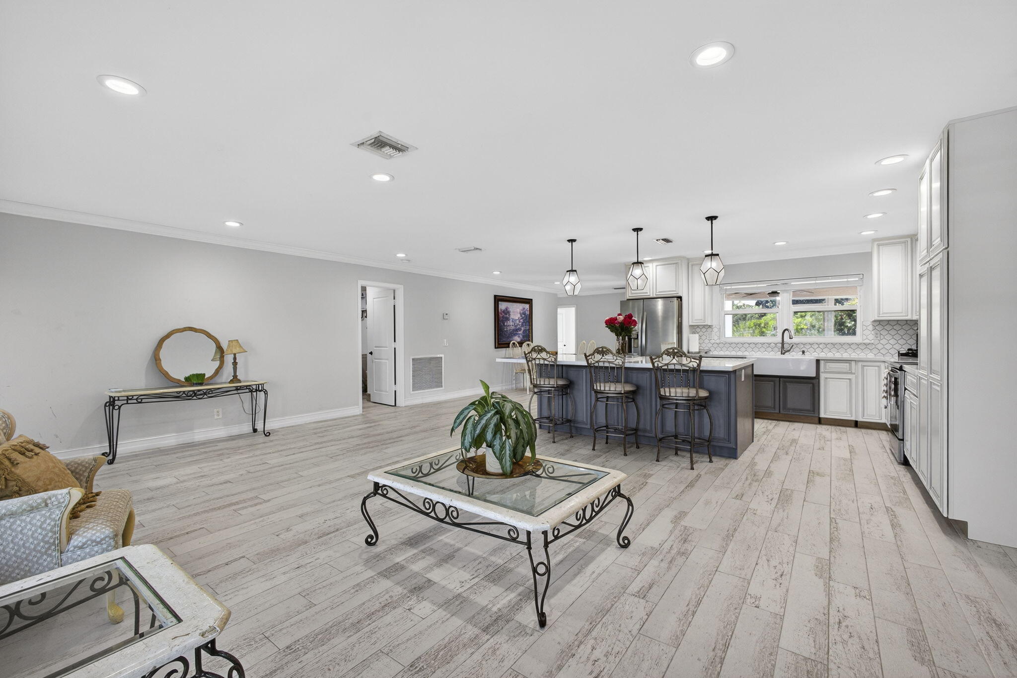 11-web-or-mls-BS1A9276