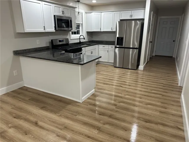 $2,400 | 697 Manton Avenue, Providence, RI 02909