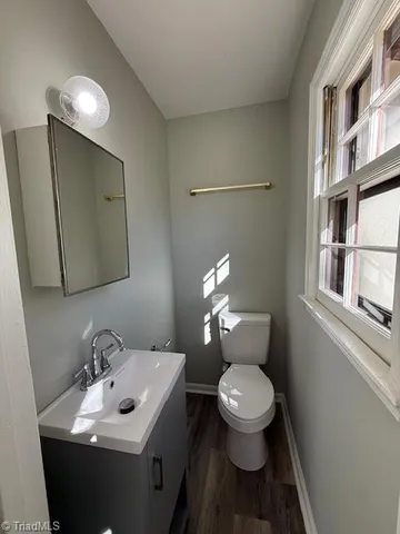 $1,600 | 7638 Jackson School Road, Browns Summit, NC 27214