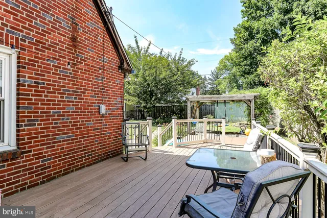 $2,195 | 3010 Dickinson Avenue, Camp Hill, PA 17011