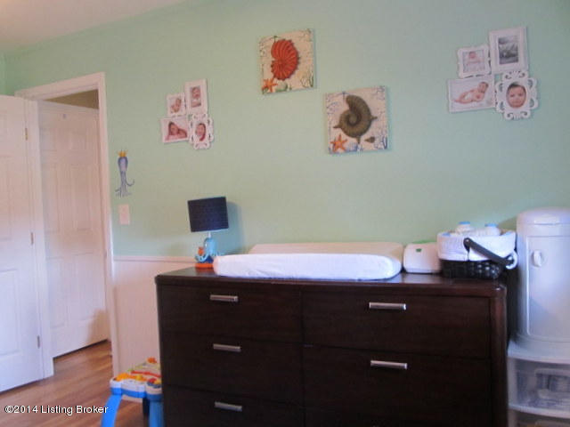 9604 Camille Road Louisville, KY 40299 - Photo 20 of 46 IMG_0427