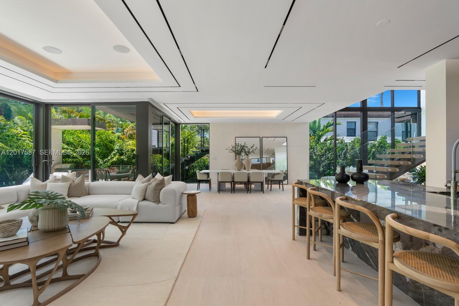 3045 North Bay Road Miami Beach, FL 33140 - Photo 14 of 45