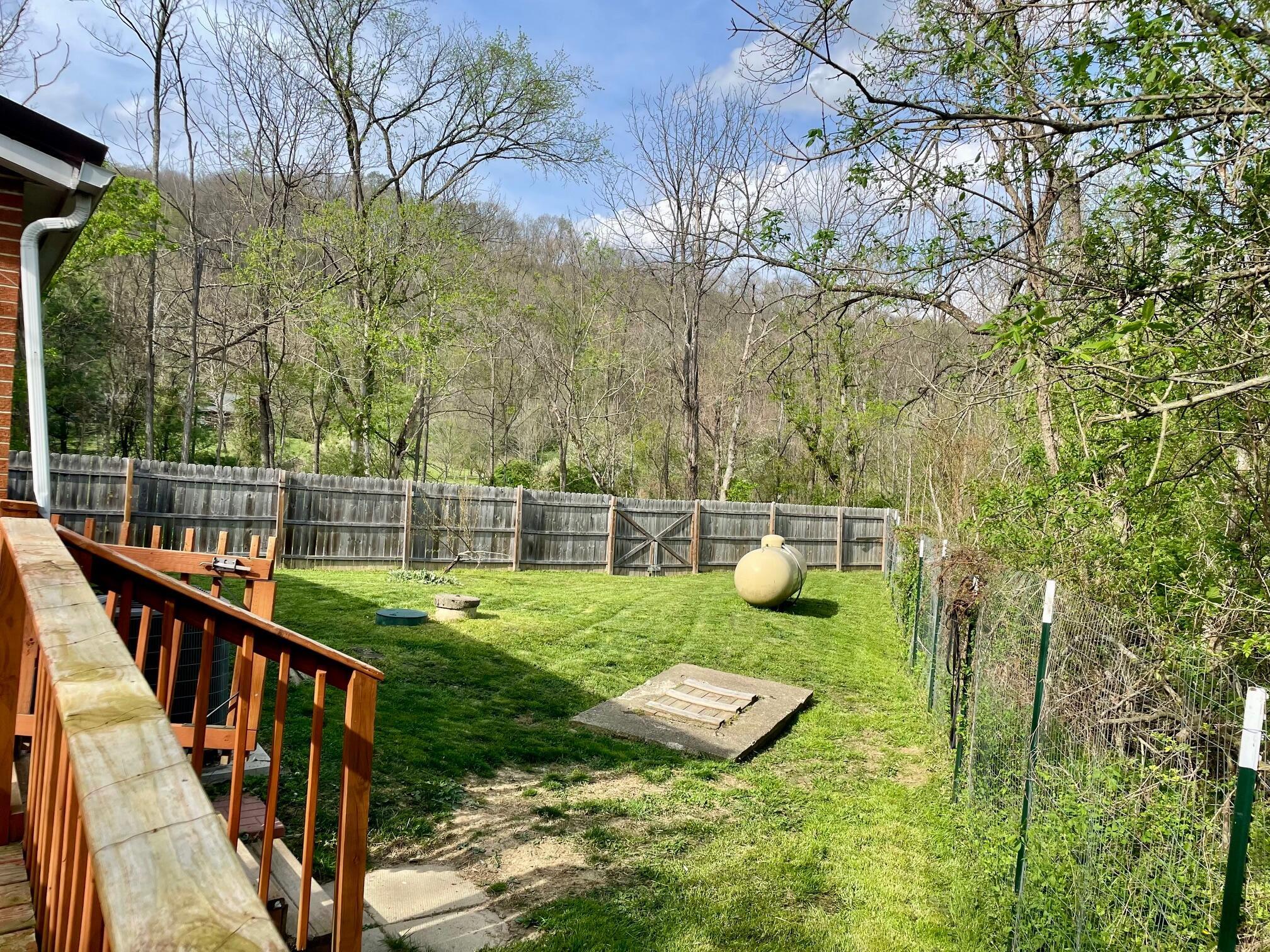 121 Leasure Road Ray, OH 45672 - Photo 25 of 37 IMG_2136