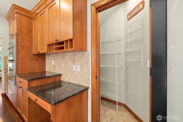 $899,950 | 6408 179th Avenue East, Lake Tapps, WA 98391