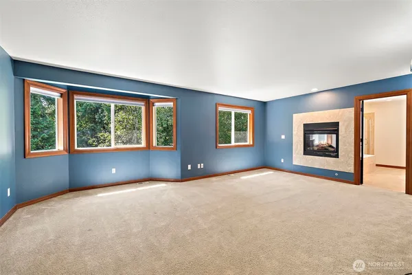 $899,950 | 6408 179th Avenue East, Lake Tapps, WA 98391