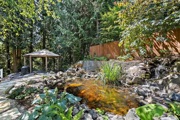 $899,950 | 6408 179th Avenue East, Lake Tapps, WA 98391