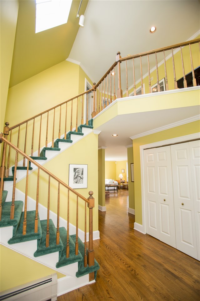 192 Allan Ridge Road Morristown, VT 05661 - Photo 11 of 32