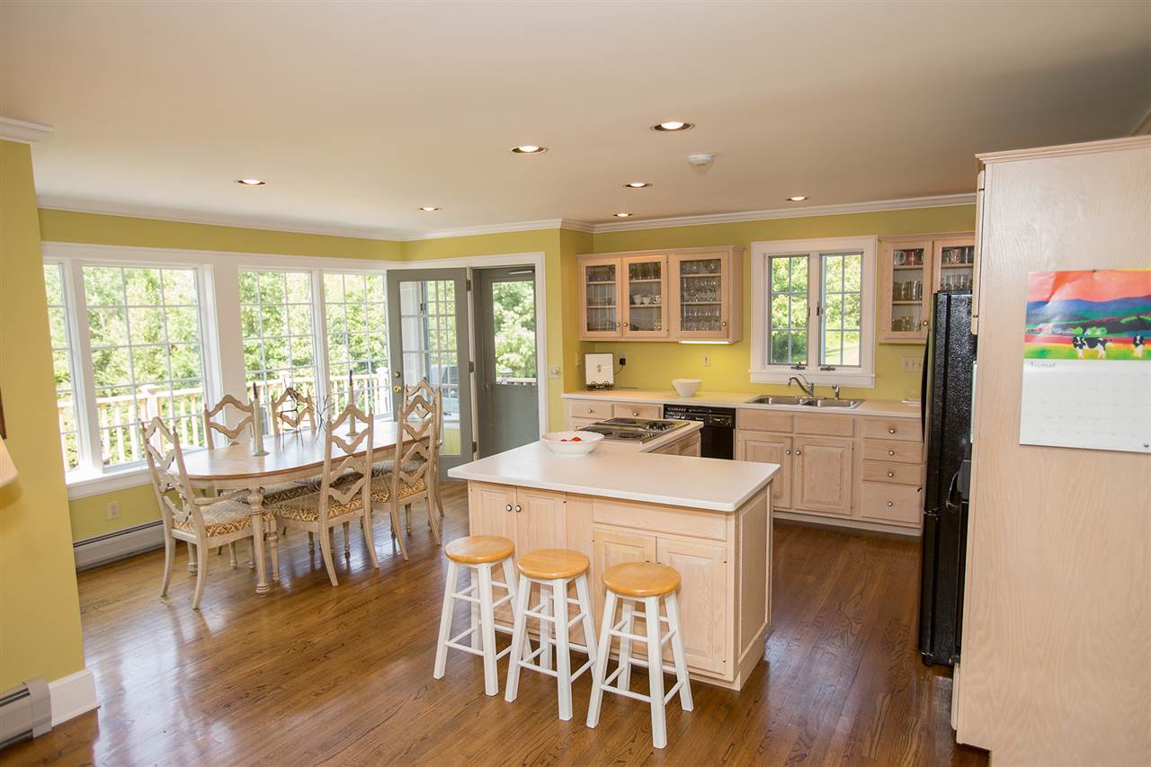 192 Allan Ridge Road Morristown, VT 05661 - Photo 6 of 32