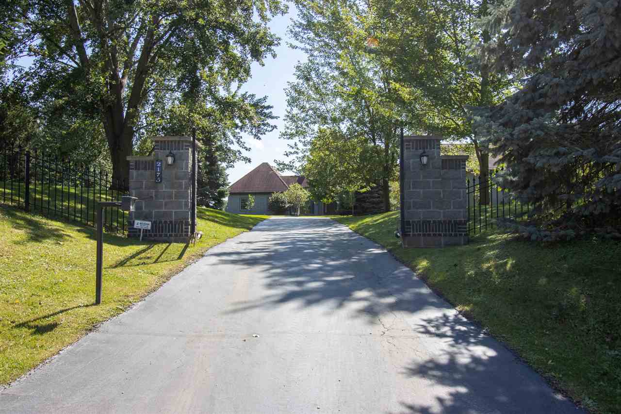 2175 West Cook Road Grand Blanc, MI 48439 - Photo 19 of 63 Private Gated Electronic Entry