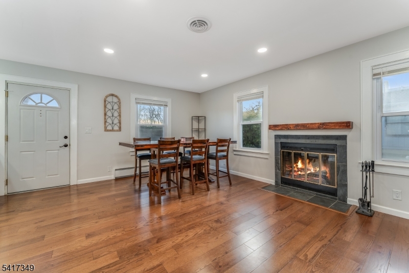 155 Center Street Clinton, NJ 08809 - Photo 11 of 36